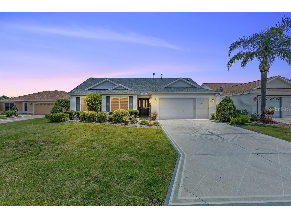 687 Mullins Path The Villages FL 32162 OM656651 image1