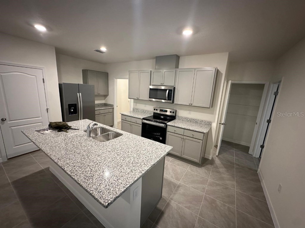 687 Park Place Boulevard Davenport FL 33837 TB8441992 image4