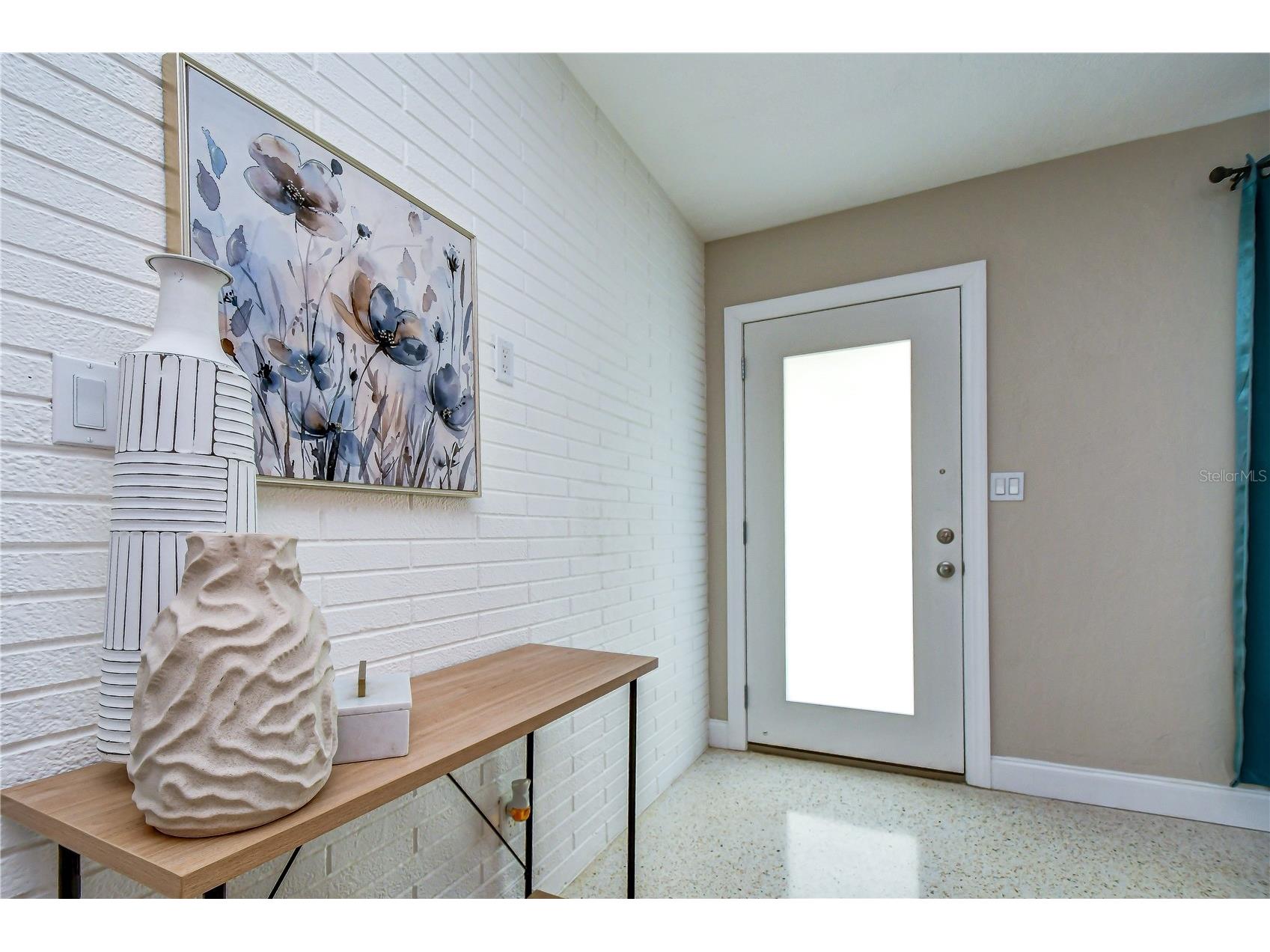 6871 4th Street S Saint Petersburg FL 33705 TB8530740 image13