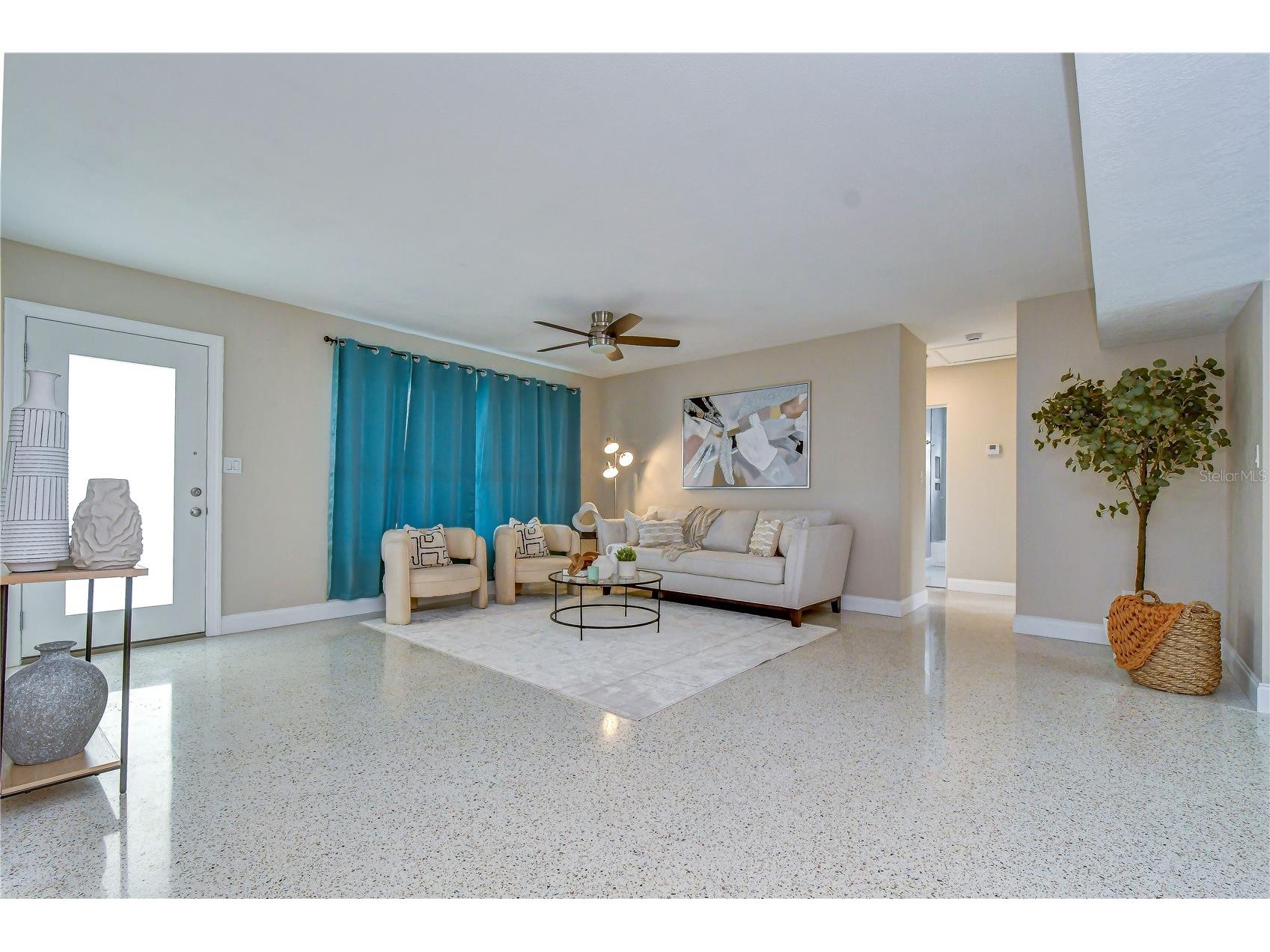 6871 4th Street S Saint Petersburg FL 33705 TB8530740 image17