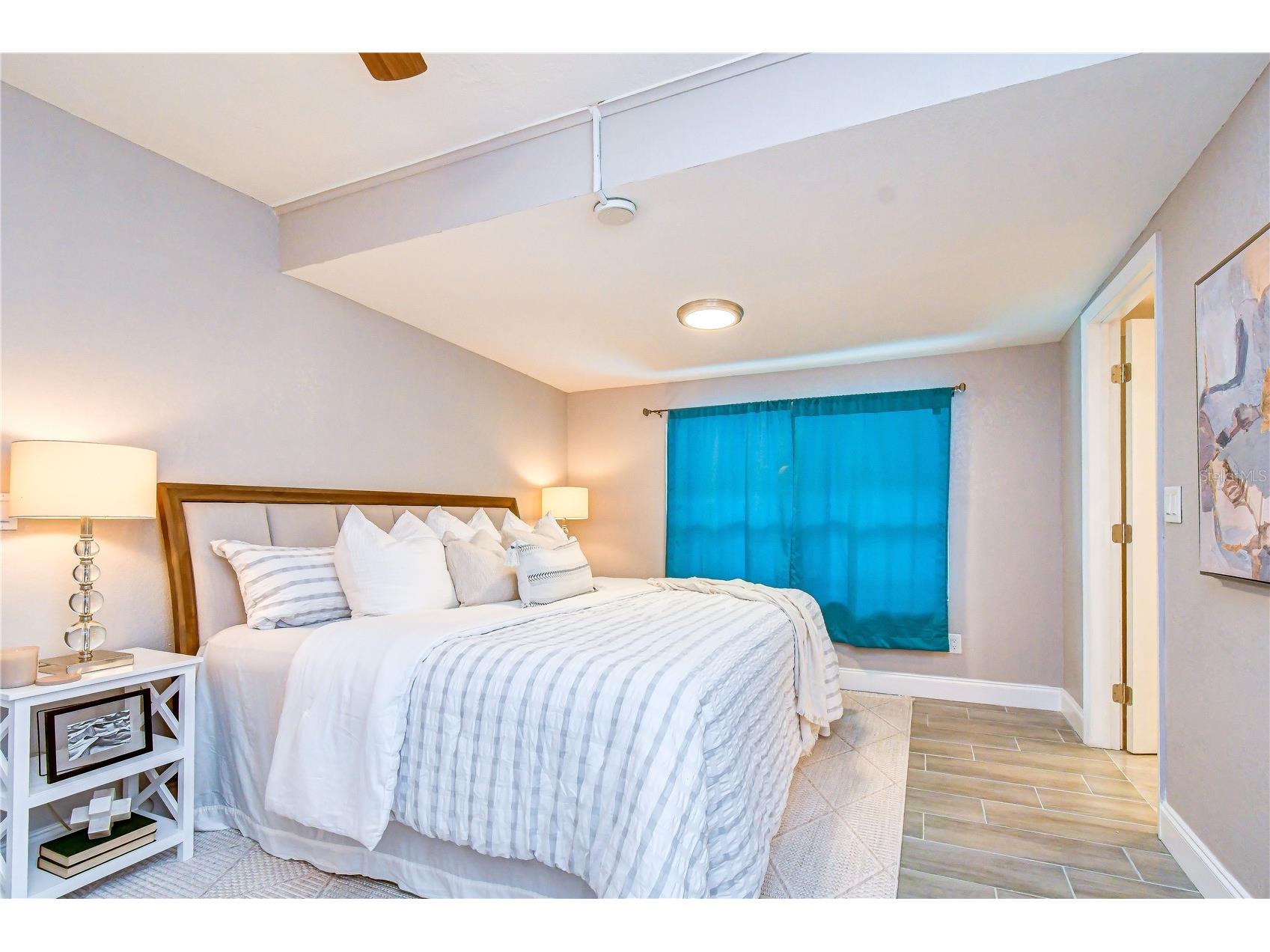 6871 4th Street S Saint Petersburg FL 33705 TB8530740 image22