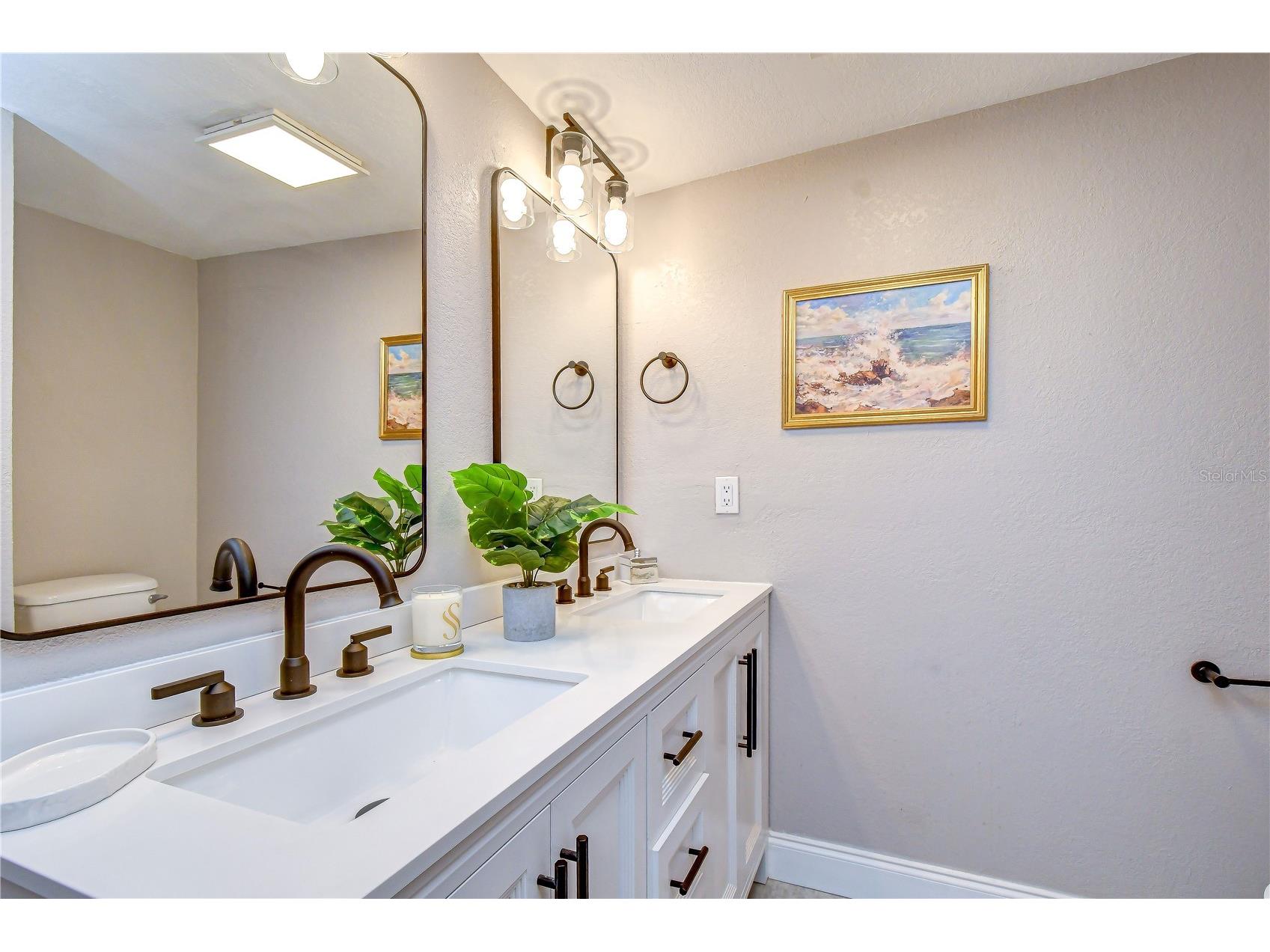 6871 4th Street S Saint Petersburg FL 33705 TB8530740 image26
