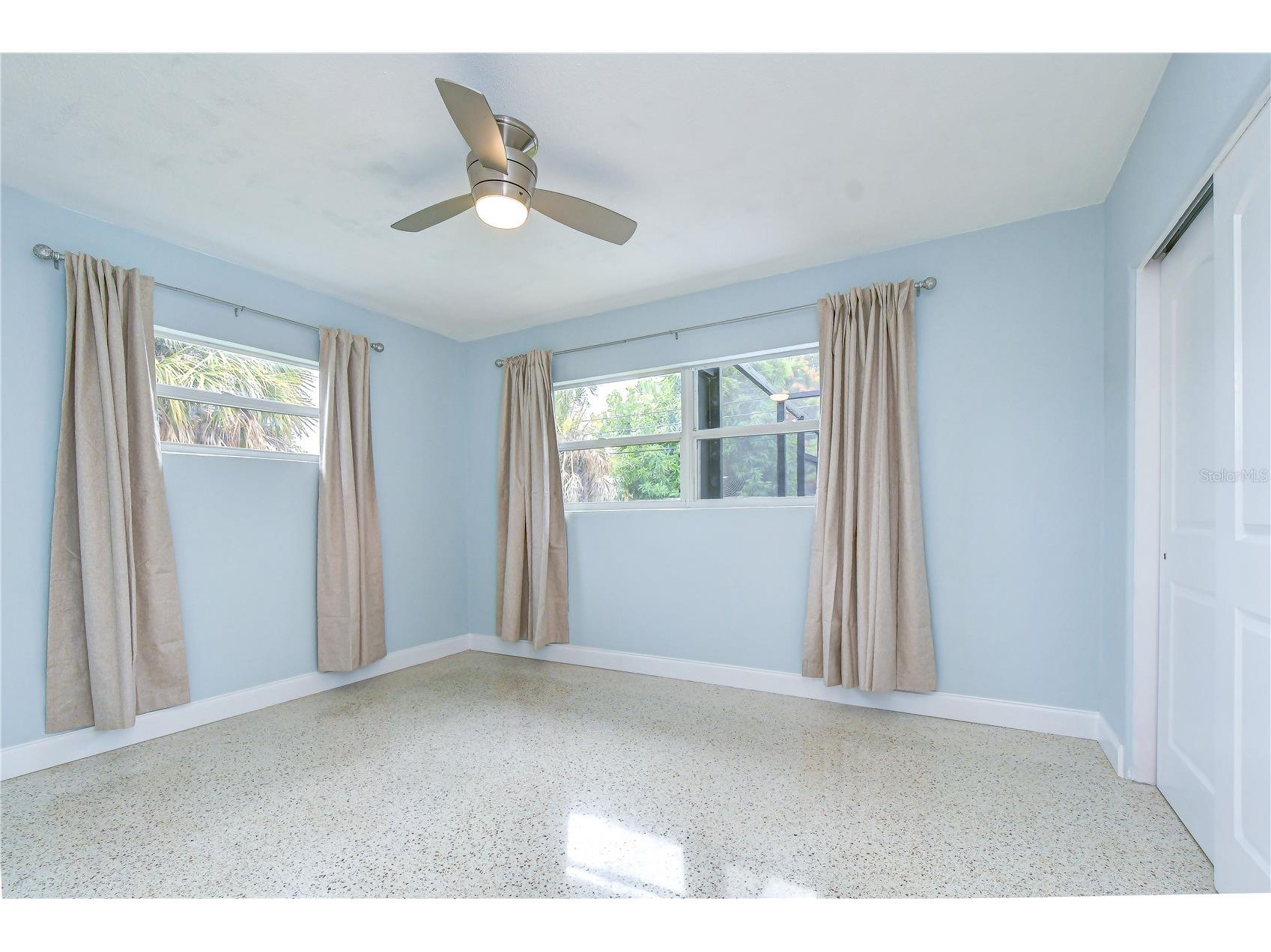 6871 4th Street S Saint Petersburg FL 33705 TB8530740 image29