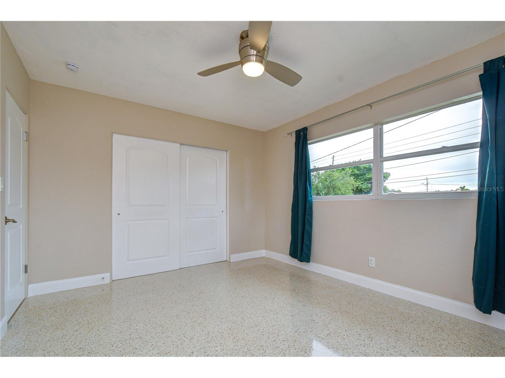 6871 4th Street S Saint Petersburg FL 33705 TB8530740 image32