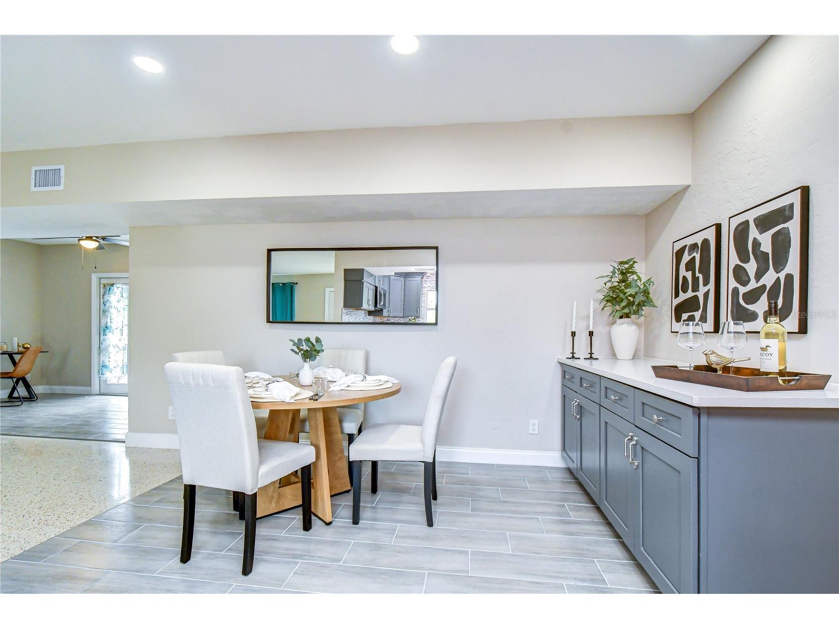 6871 4th Street S Saint Petersburg FL 33705 TB8530740 image36