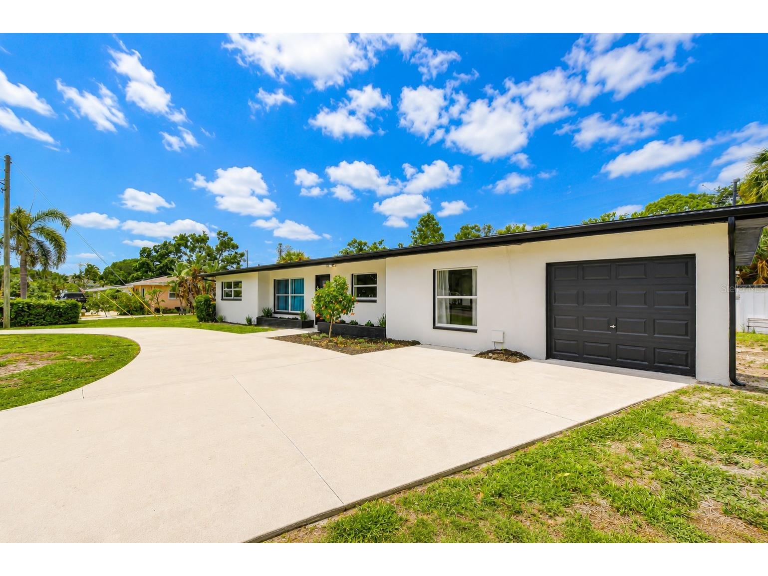 6871 4th Street S Saint Petersburg FL 33705 TB8530740 image5