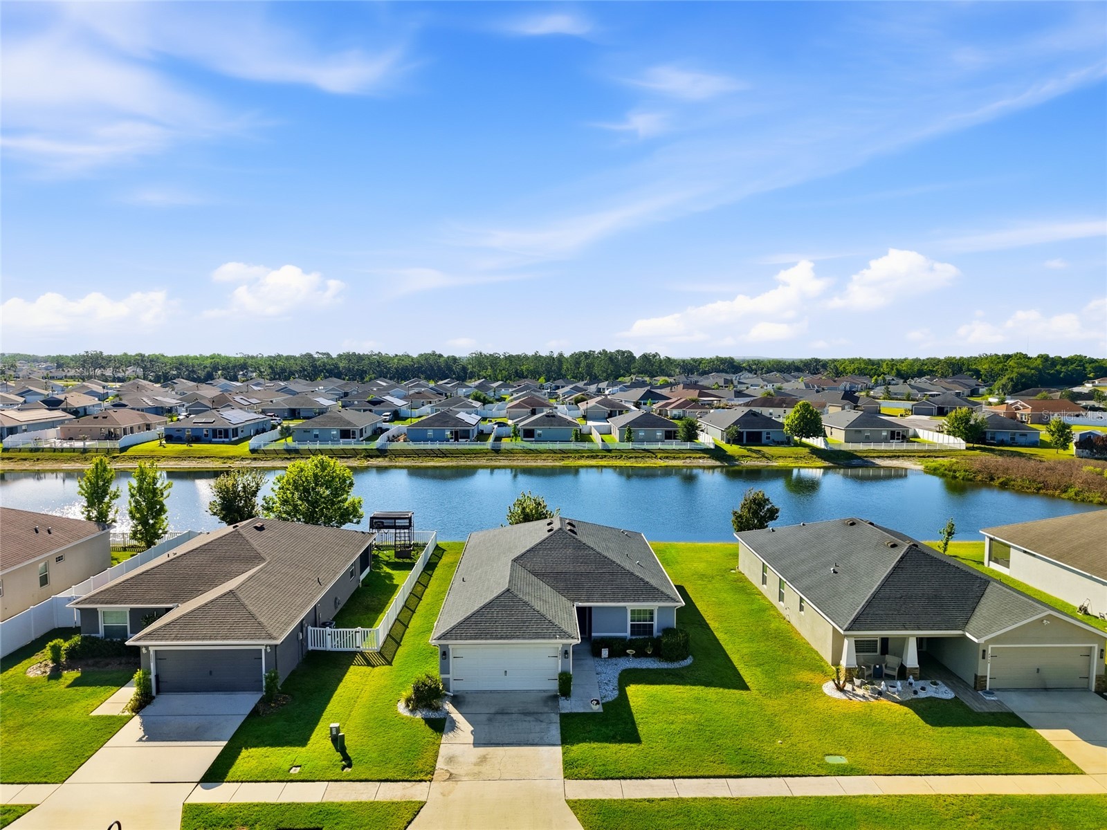 6872 Gideon Circle Zephyrhills FL 33541 TB8501550 image1