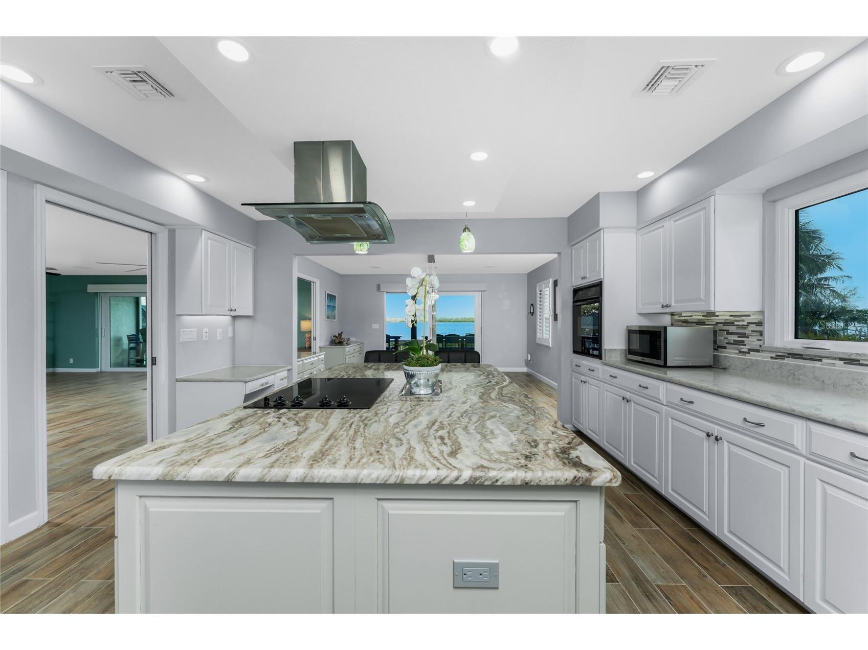 6875 Manasota Key Road Englewood FL 34223 - LEMON BAY D6146510 image27