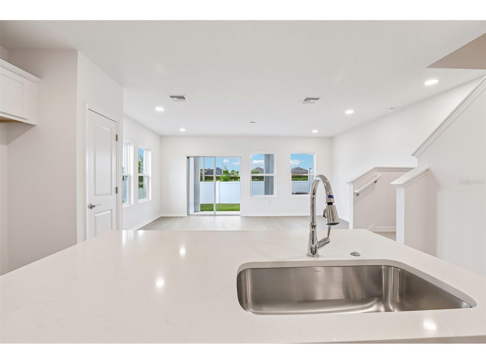 6876 Holcombe Down Drive Zephyrhills FL 33541 TB8519204 image8