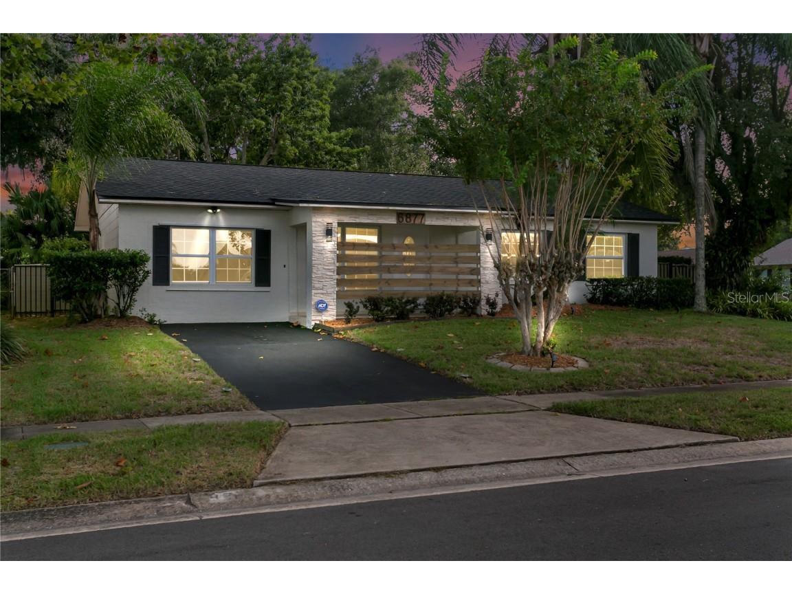 6877 Firebird Drive Orlando FL 32810 O6243972 image1