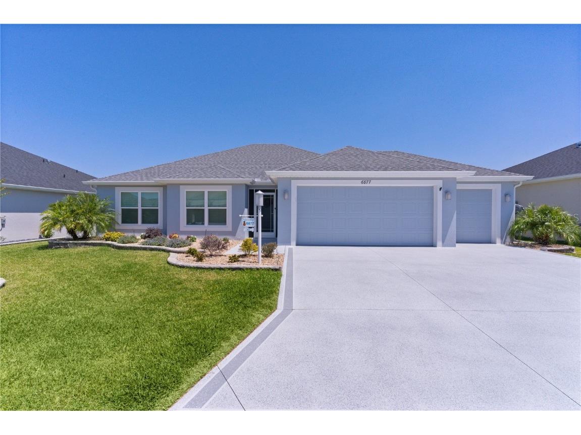 6877 Minchew Circle The Villages FL 34762 OM697183 image1