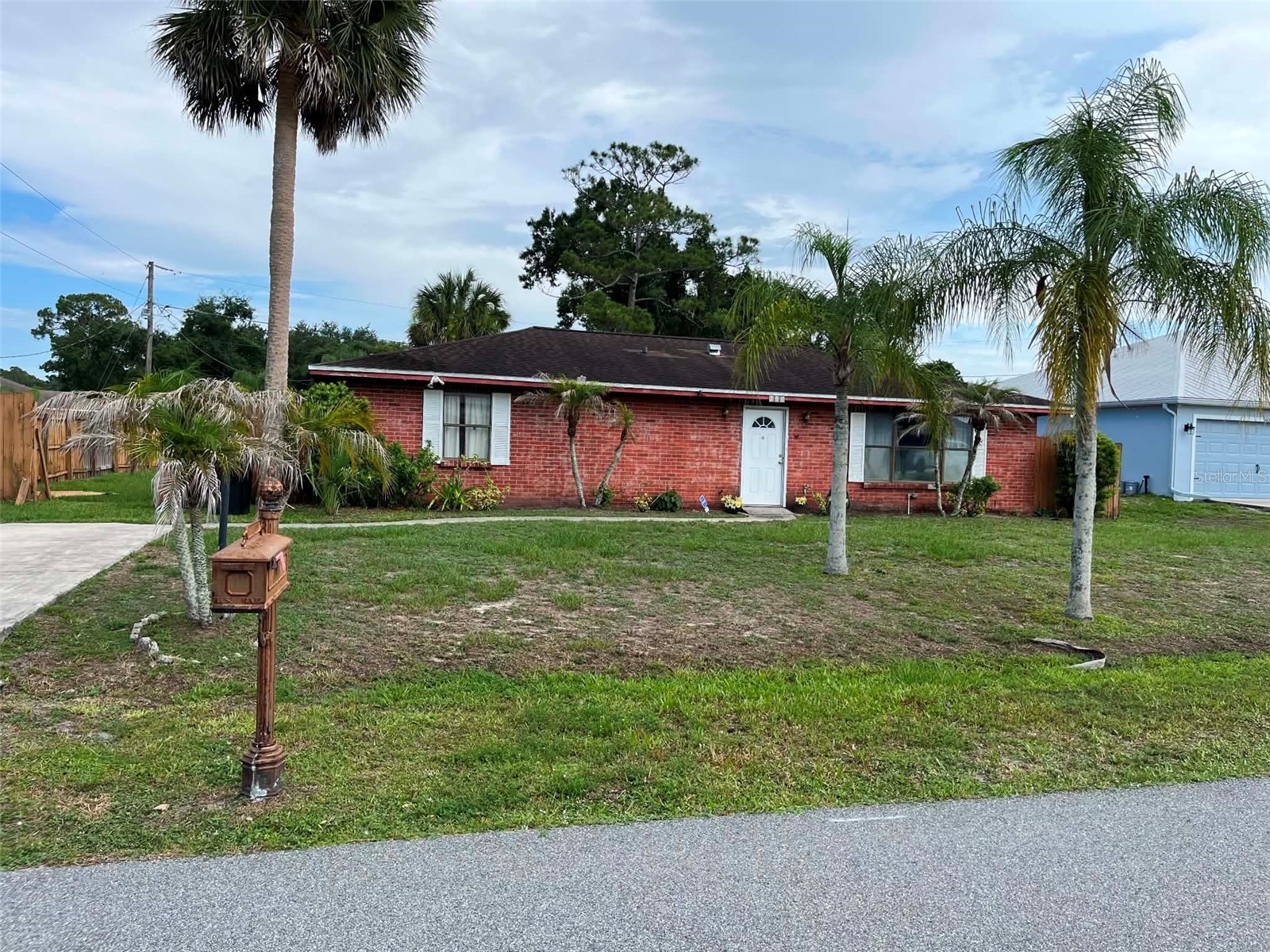 688 Airoso Road SE Palm Bay FL 32909 O6420173 image1