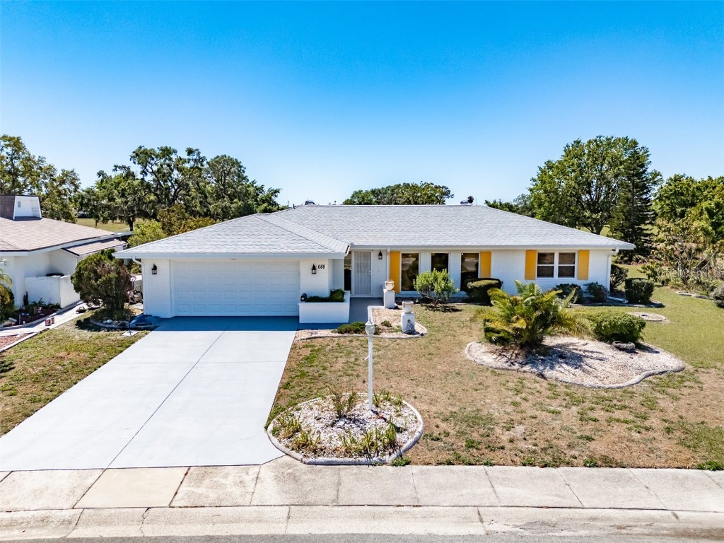 688 Allegheny Drive Sun City Center FL 33573 TB8366426 image1