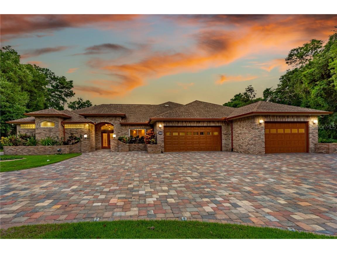 688 Ferncliff Drive Port Orange FL 32127 V4936813 image1