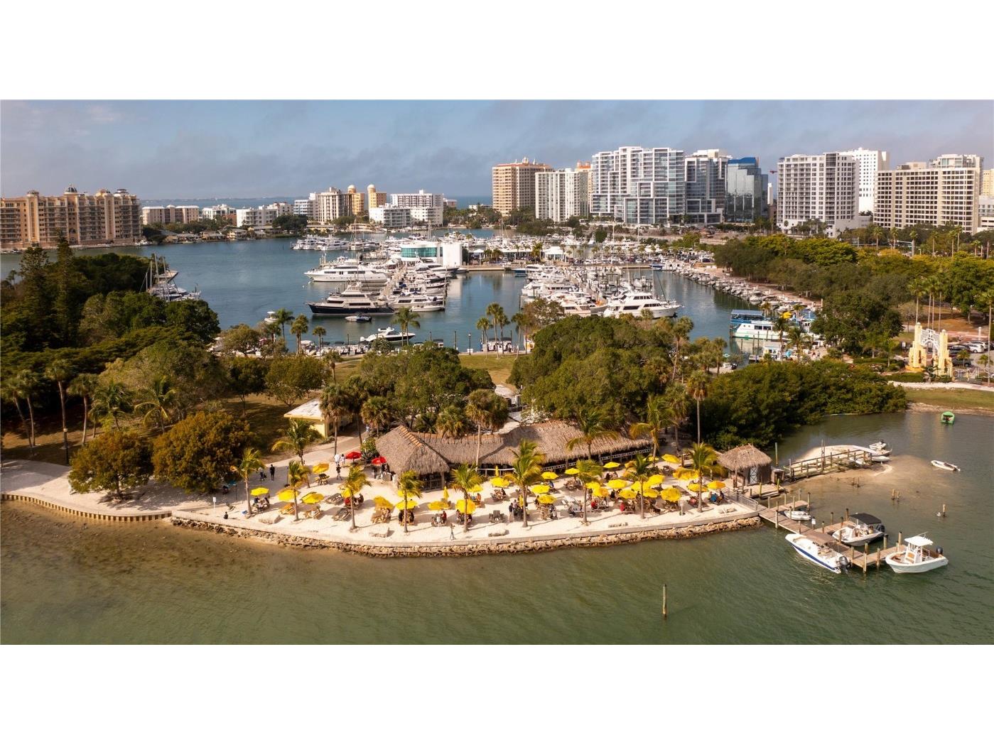 688 Golden Gate Point #201 Sarasota FL 34236 A4653489 image15