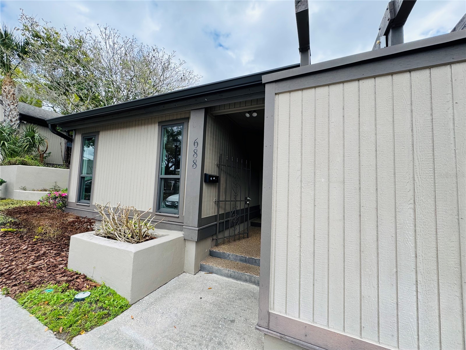 688 Lake Villas Drive #688 Altamonte Springs FL 32701 - LAKE ORIENTA O6388843 image1