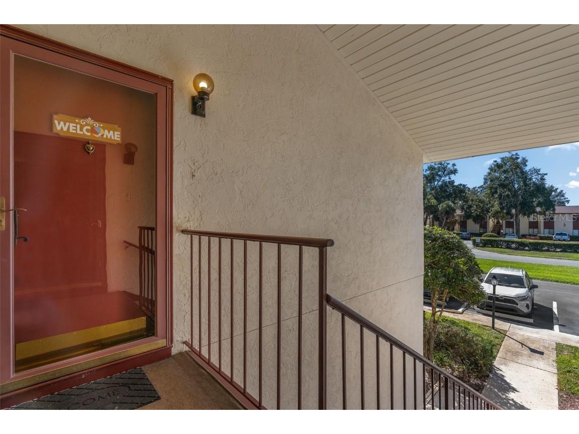 688 Midway Drive #B Ocala FL 34472 OM702422 image2