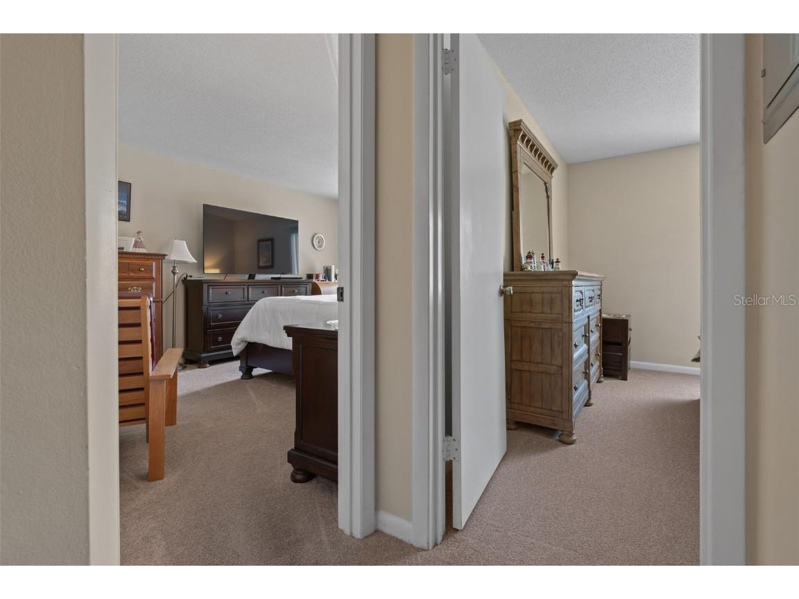 688 Midway Drive #B Ocala FL 34472 OM702422 image21