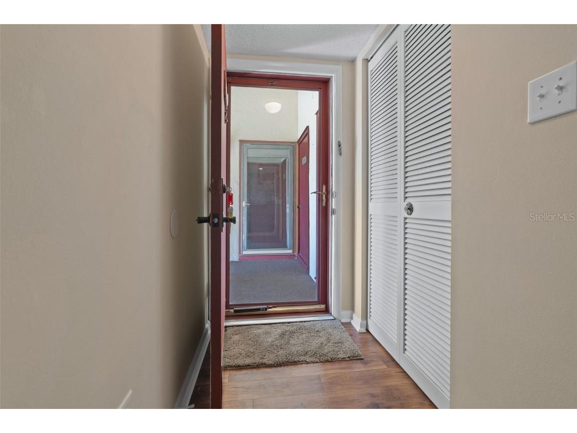 688 Midway Drive #B Ocala FL 34472 OM702422 image3