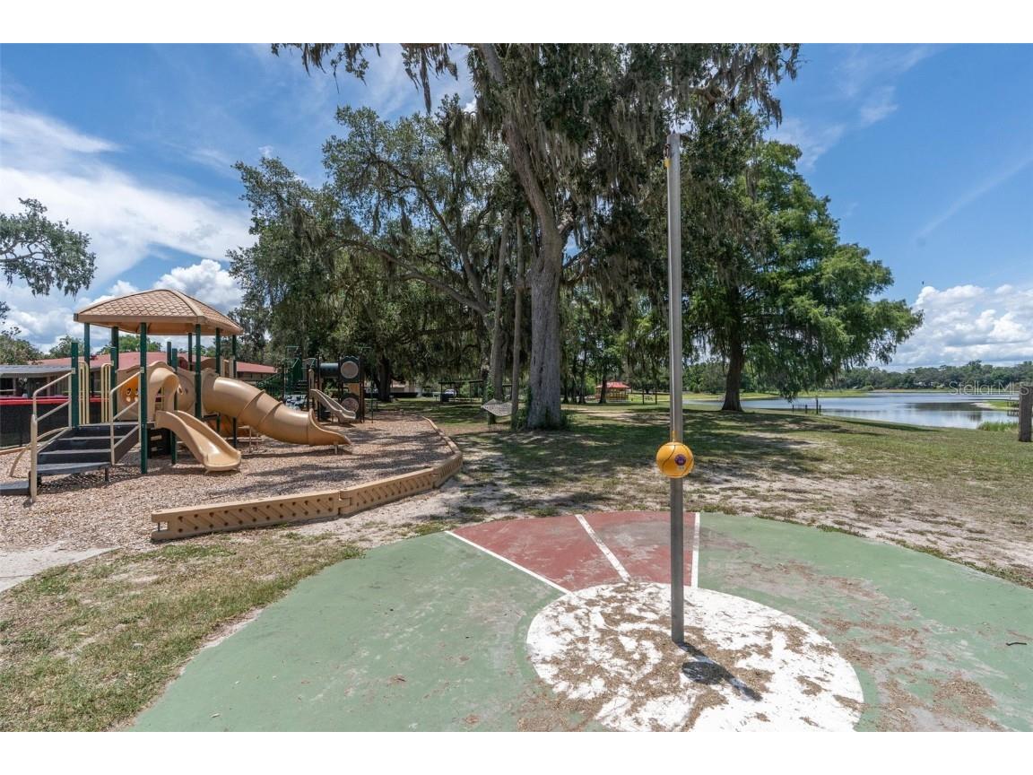 688 Midway Drive #B Ocala FL 34472 OM702422 image41