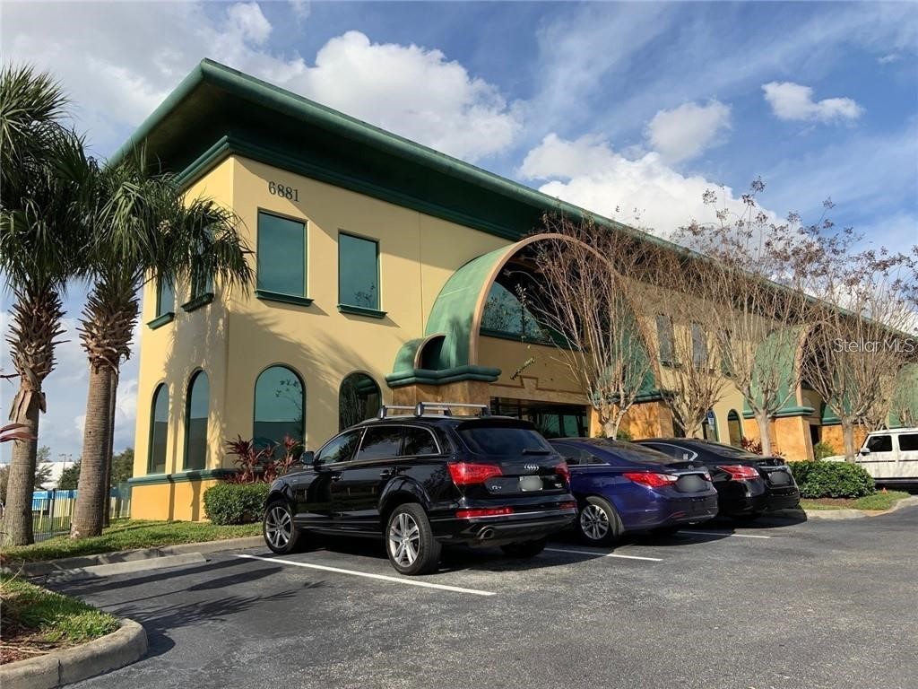 6881 Kingspointe Parkway #1&2 Orlando FL 32819 TB8488030 image1