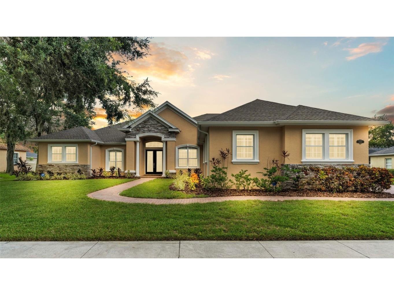 6882 Lacy Drive Lakeland FL 33813 L4946777 image1