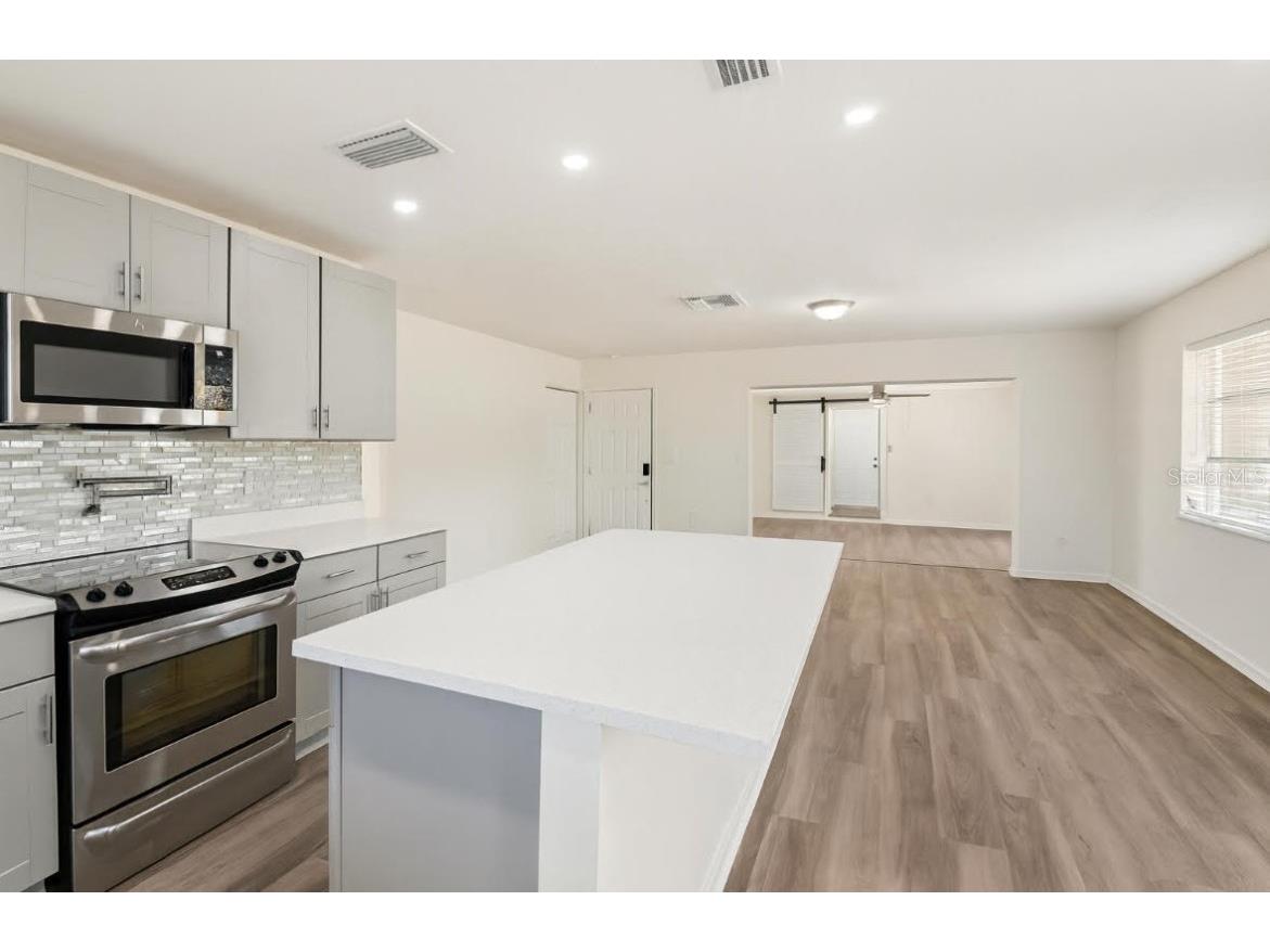 6882 Pinehurst Drive Spring Hill FL 34606 TB8453284 image11