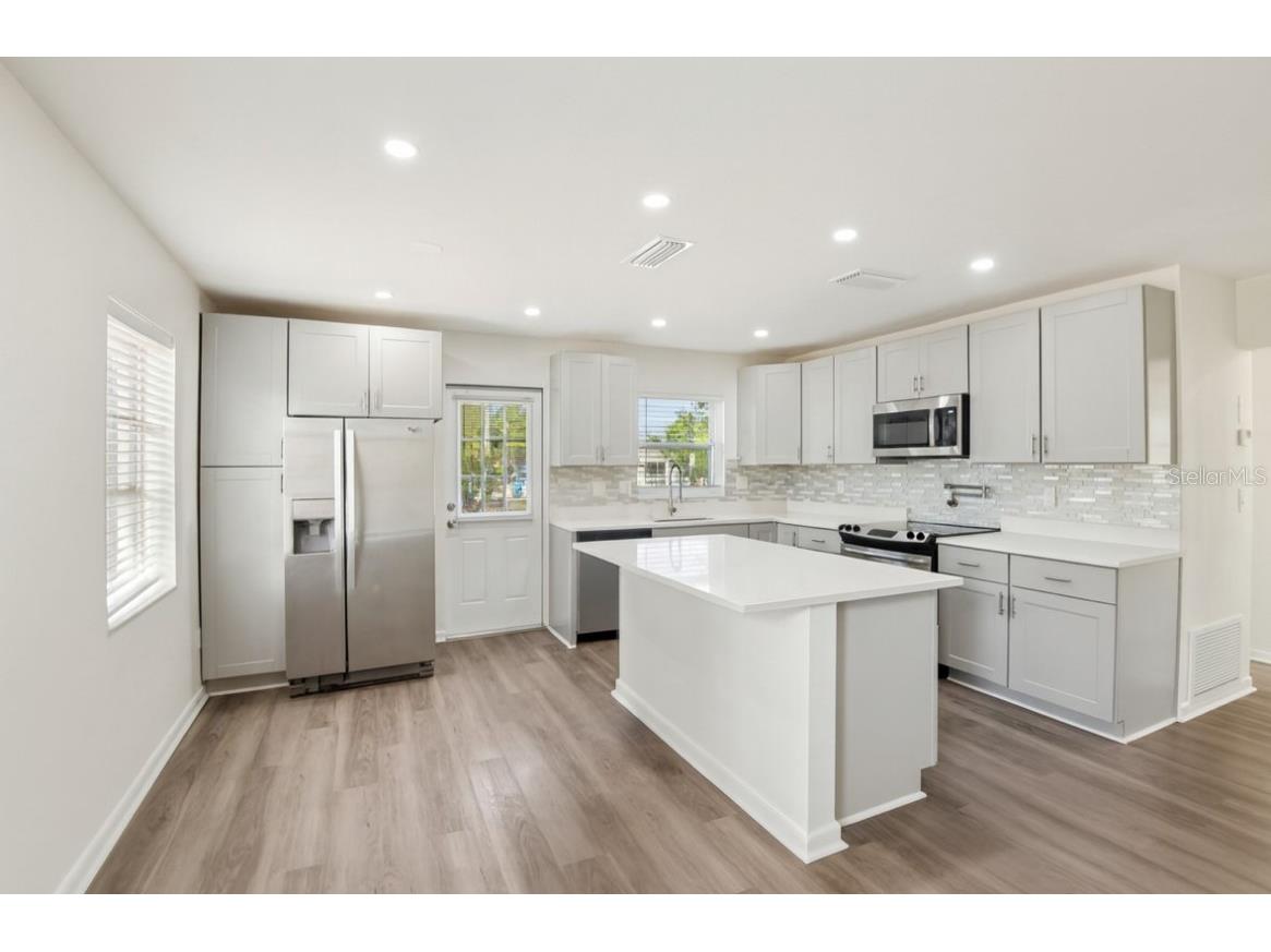 6882 Pinehurst Drive Spring Hill FL 34606 TB8453284 image6