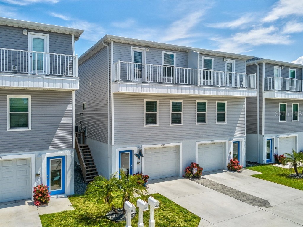 6885 Clark Street Hudson FL 34667 W7855055 image1