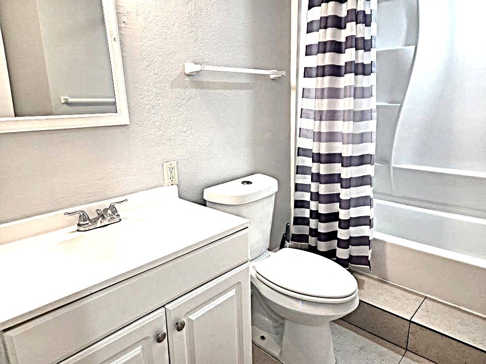 6886 49th Avenue N Saint Petersburg FL 33709 TB8446280 image10