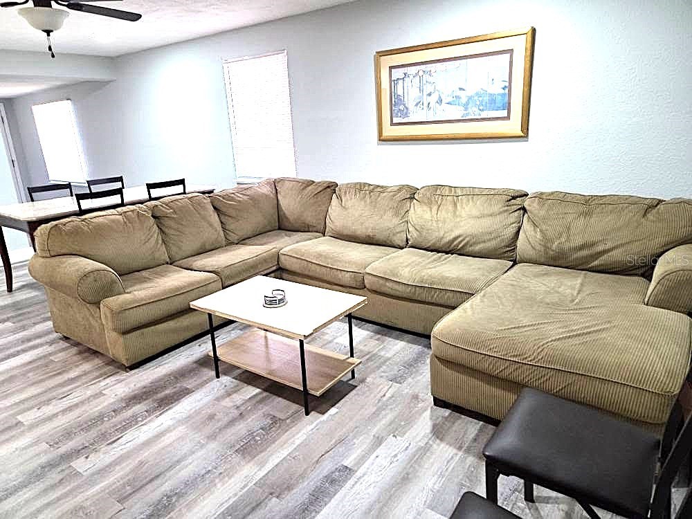 6886 49th Avenue N Saint Petersburg FL 33709 TB8446280 image6