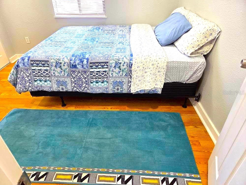 6886 49th Avenue N Saint Petersburg FL 33709 TB8451944 image11