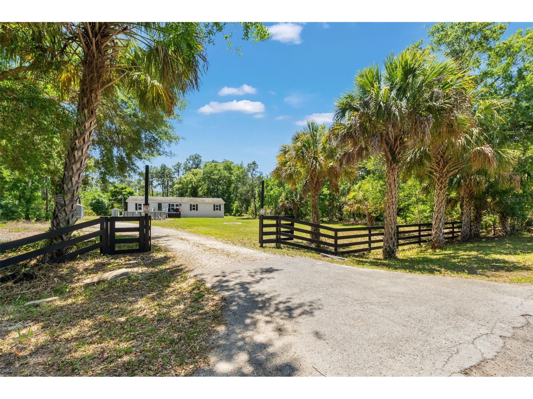 6886 W Edgewood Lane Homosassa FL 34448 W7885166 image1