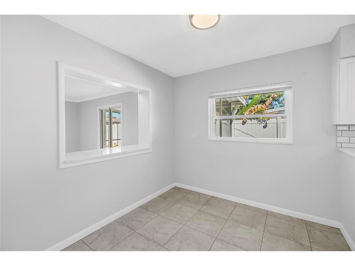 6888 20th Street N Saint Petersburg FL 33702 TB8445408 image16