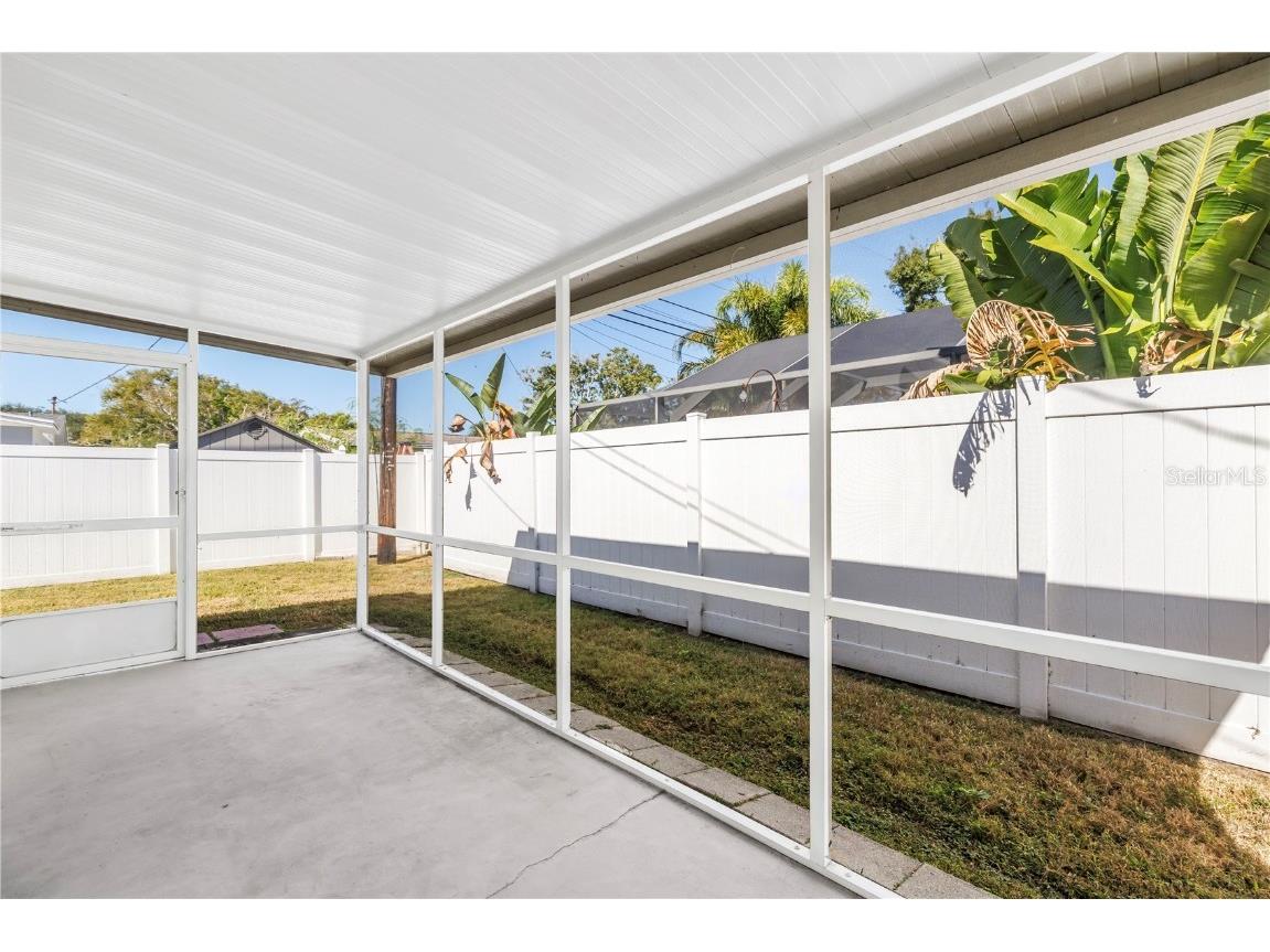 6888 20th Street N Saint Petersburg FL 33702 TB8445408 image28