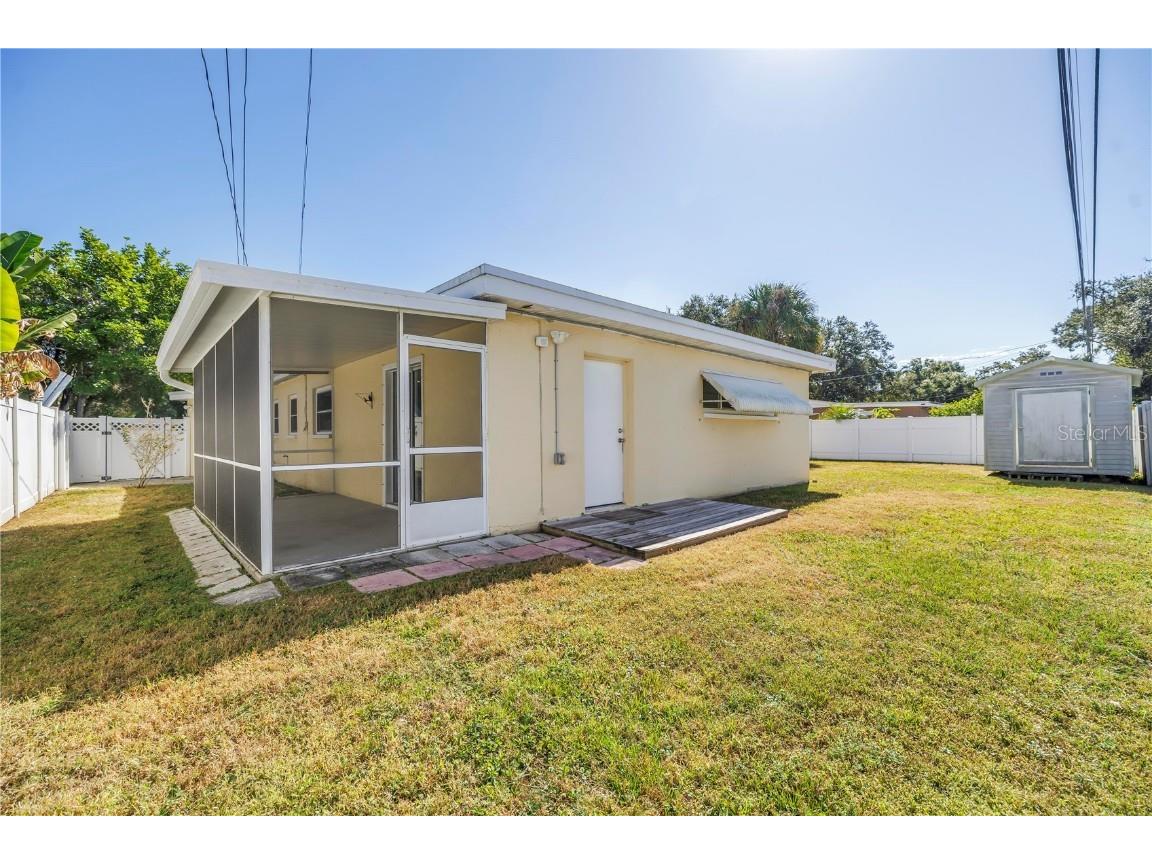 6888 20th Street N Saint Petersburg FL 33702 TB8445408 image30