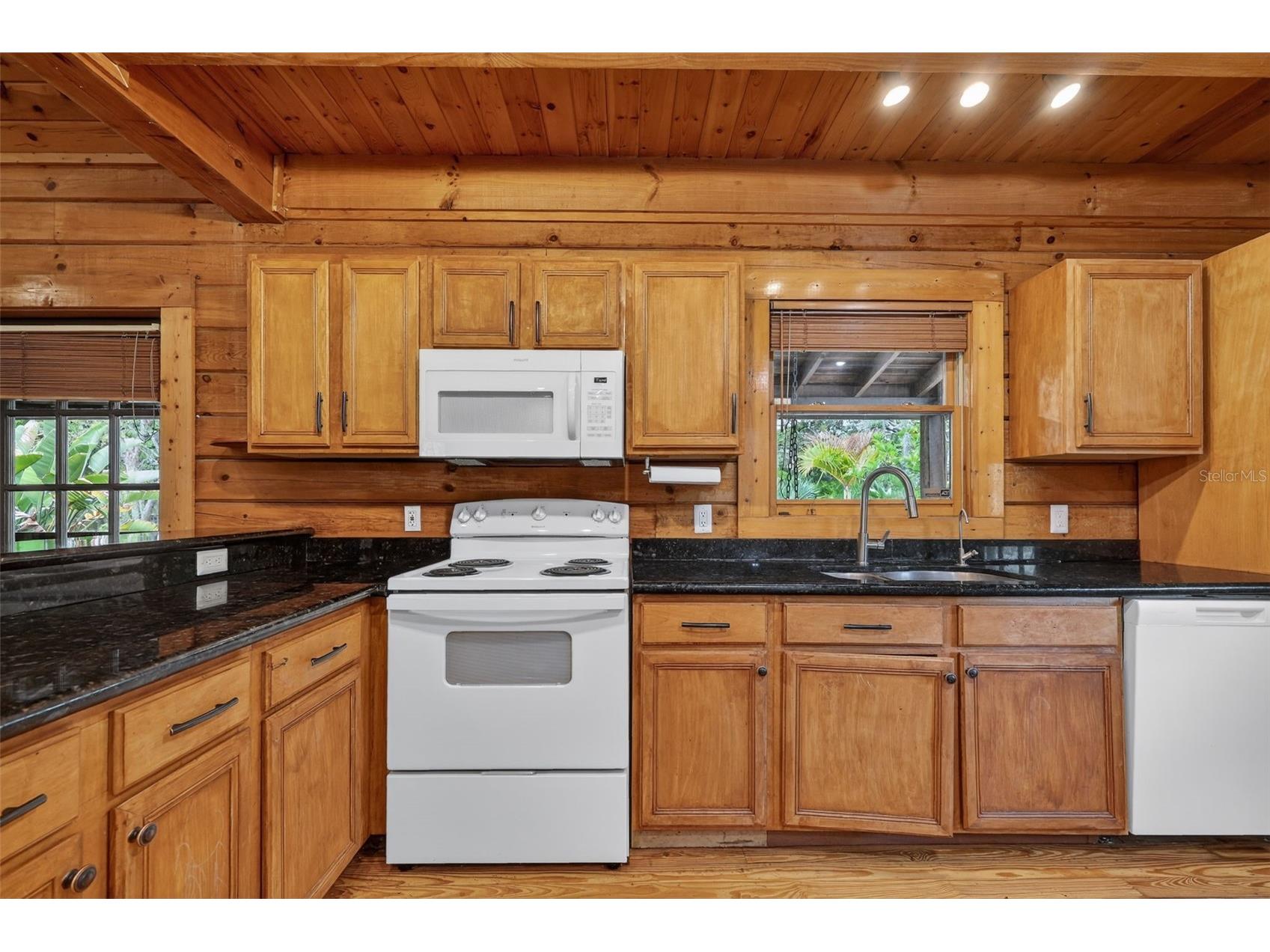 6888 Myakka Valley Trl Sarasota FL 34241 A4685475 image13