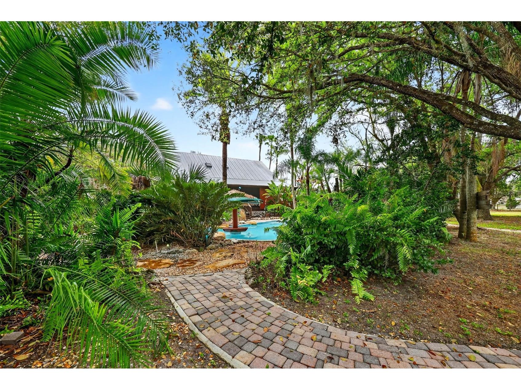 6888 Myakka Valley Trl Sarasota FL 34241 A4685475 image41