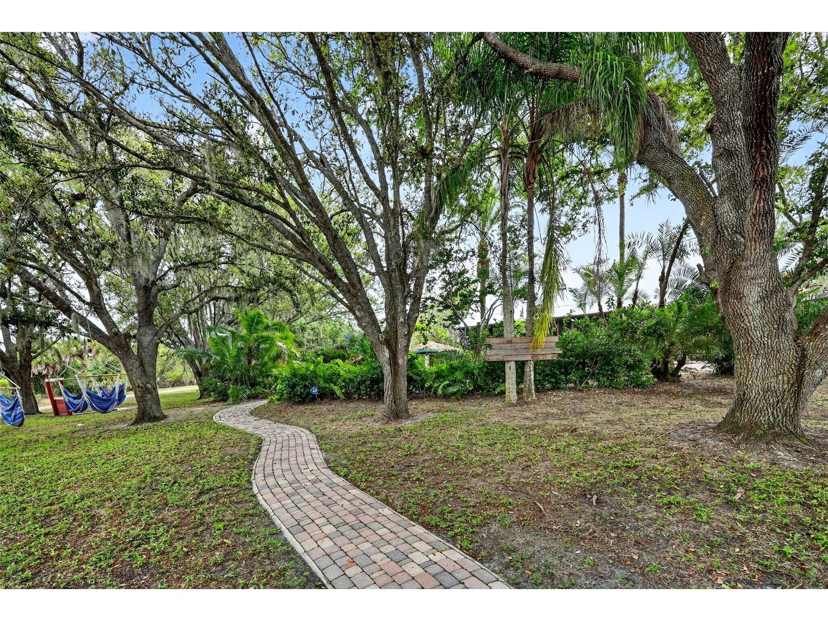 6888 Myakka Valley Trl Sarasota FL 34241 A4685475 image58
