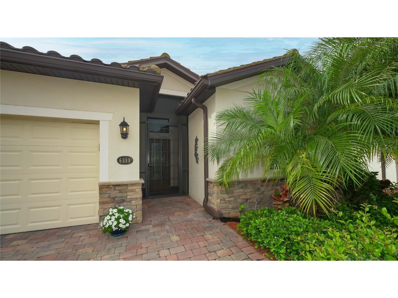 6888 Willowshire Way Bradenton FL 34212 A4488759 image2