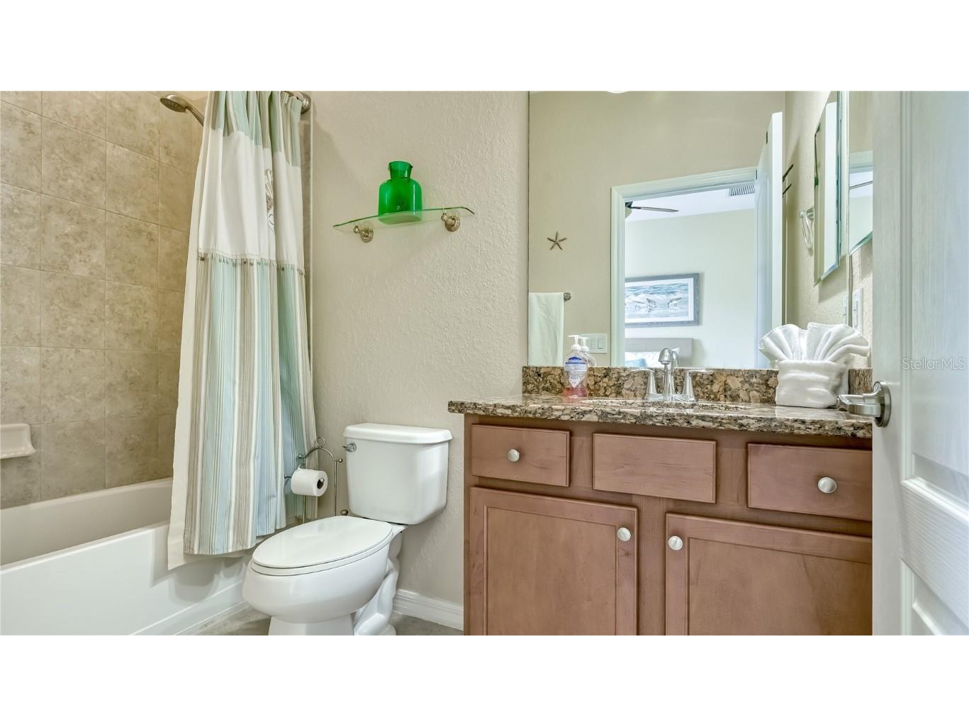 6888 Willowshire Way Bradenton FL 34212 A4488759 image26