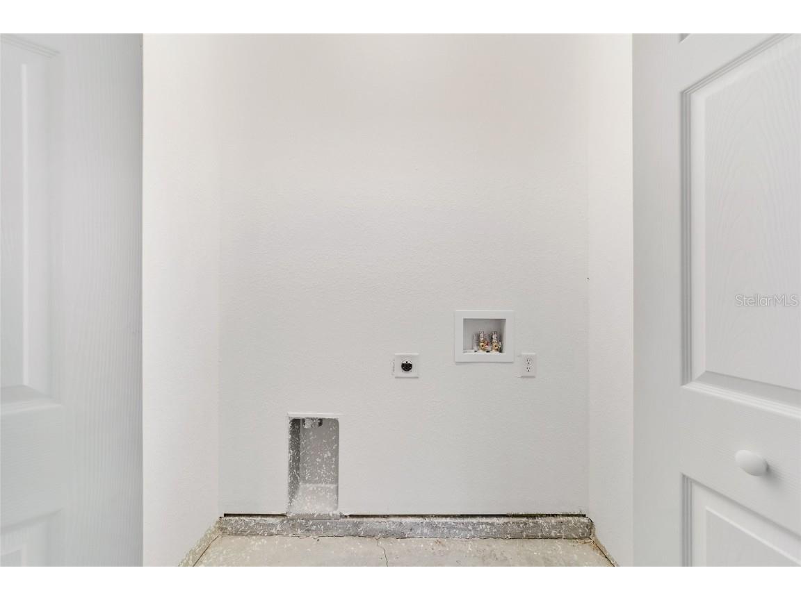 6889 SE 23rd Avenue Ocala FL 34480 OM715419 image40