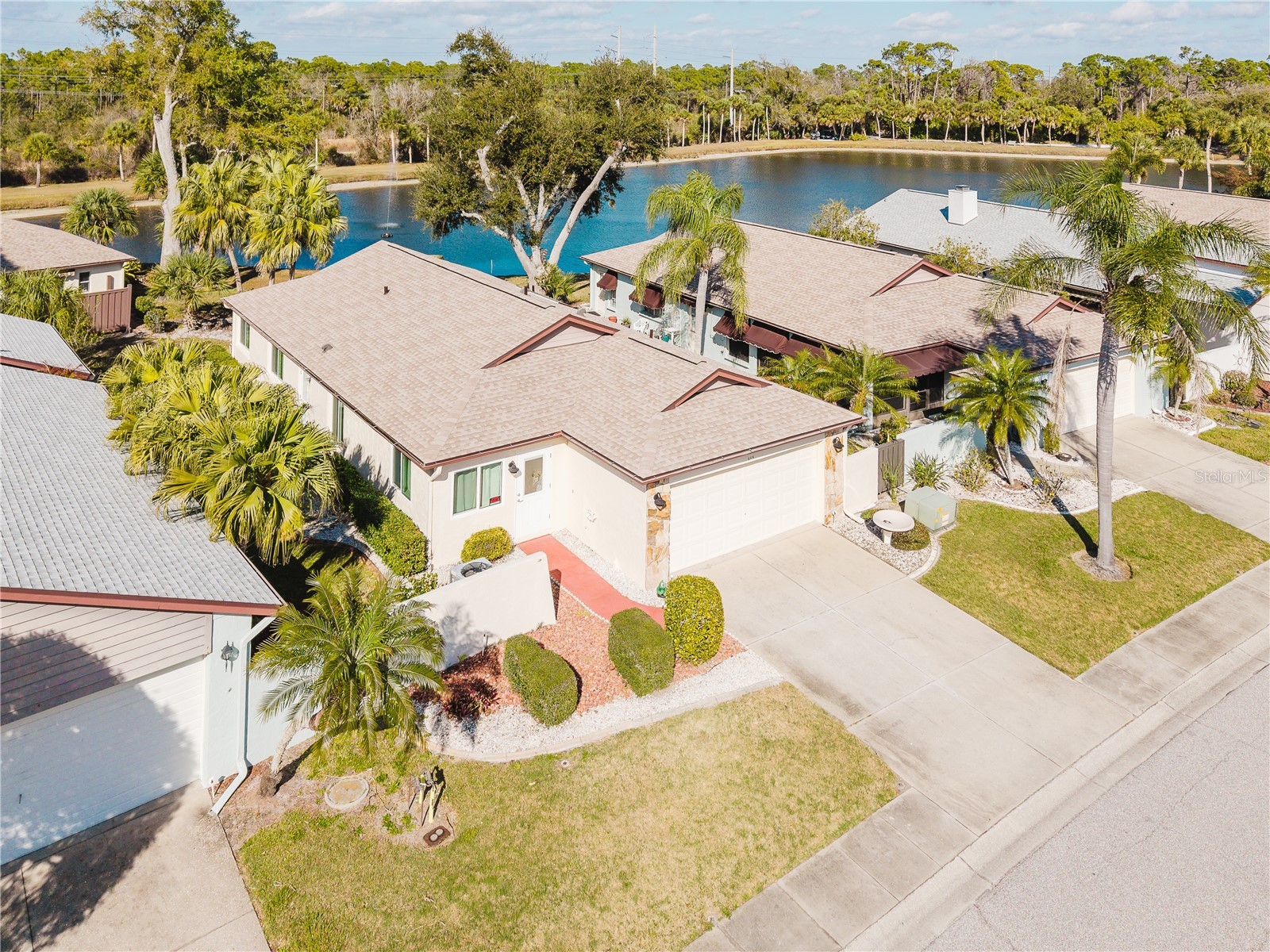 689 Linden Drive Englewood FL 34223 C7522201 image1