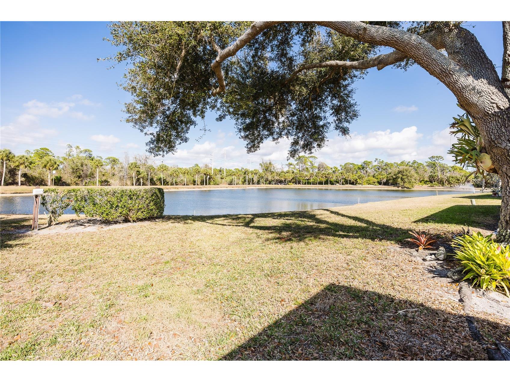 689 Linden Drive Englewood FL 34223 C7522201 image5