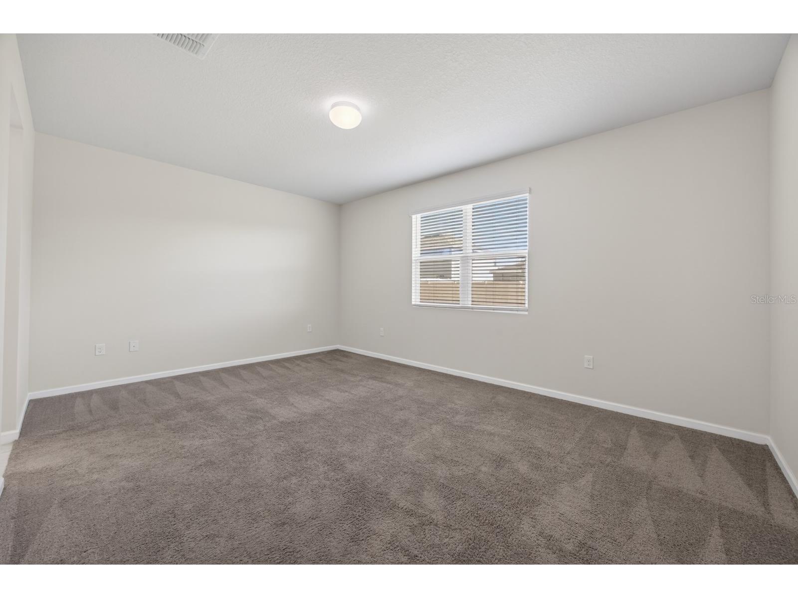 689 Meadow Pointe Drive Haines City FL 33844 O6401838 image8