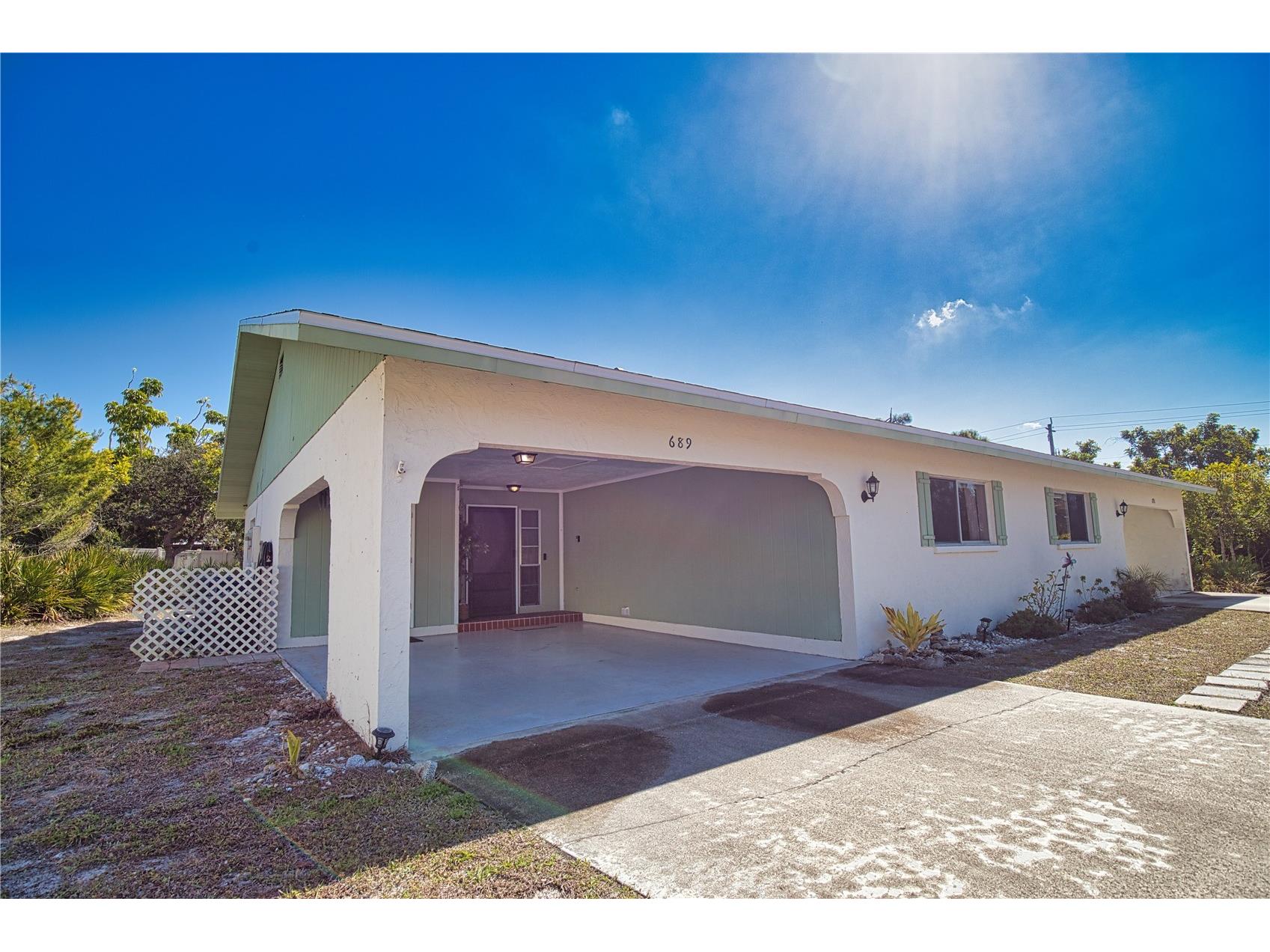 689 Michigan Avenue Englewood FL 34223 D6147274 image3