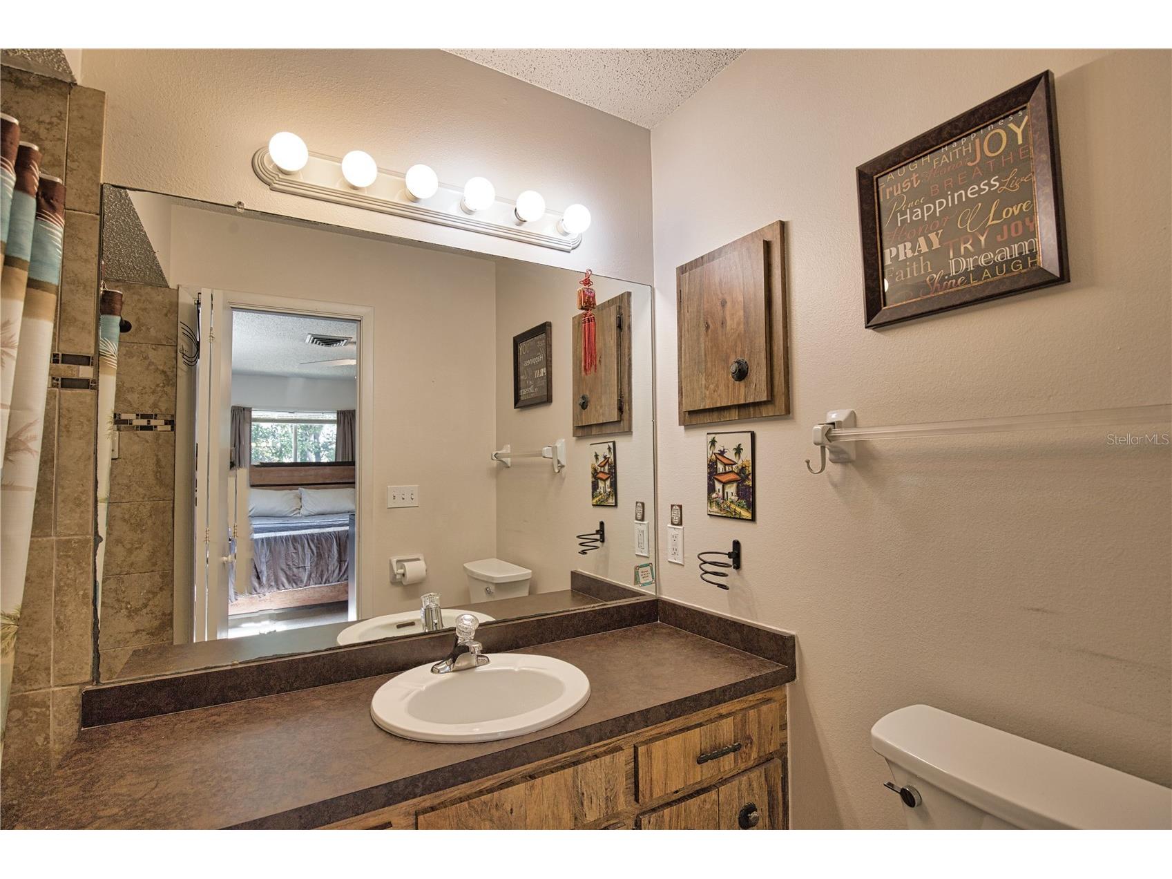 689 Michigan Avenue Englewood FL 34223 D6147274 image38