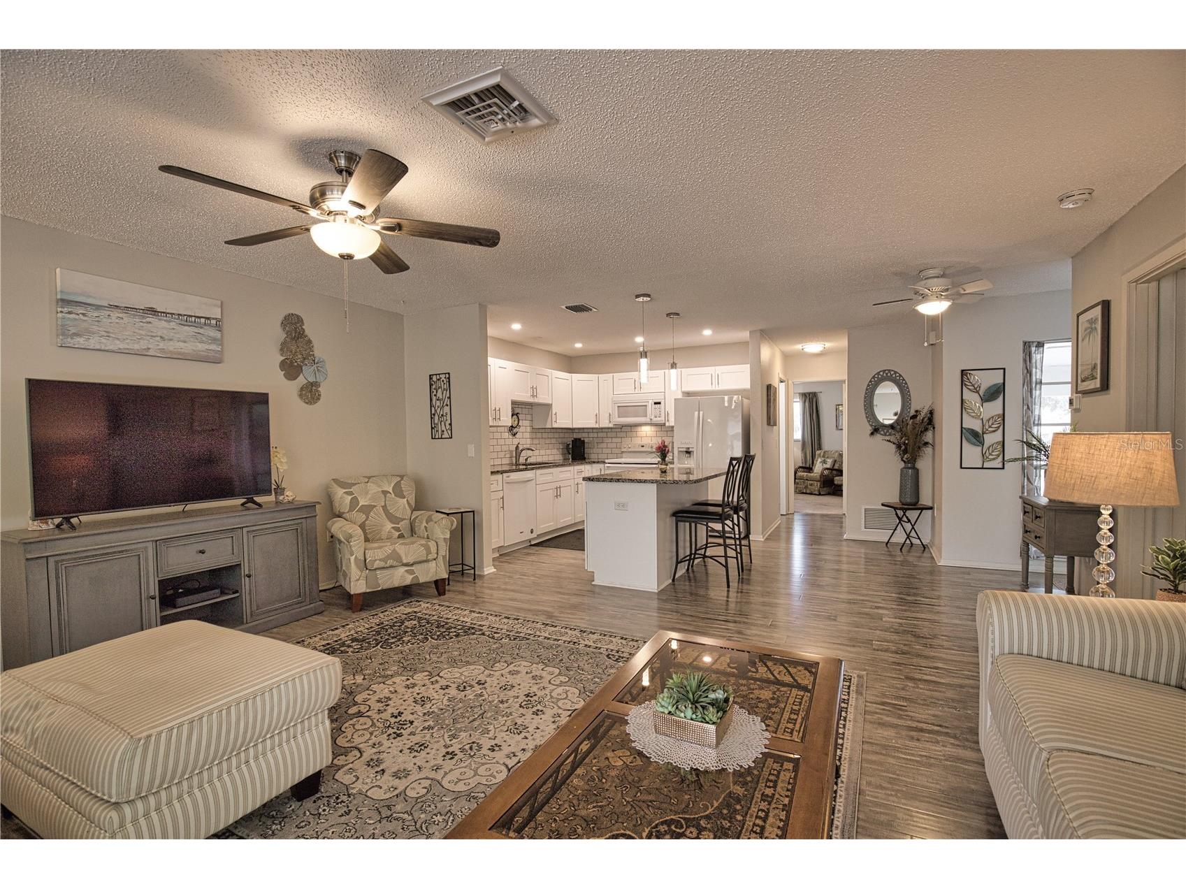 689 Michigan Avenue Englewood FL 34223 D6147274 image8