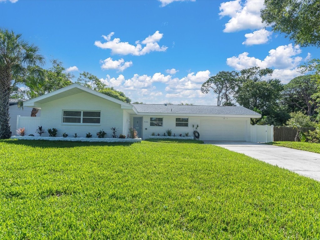 6890 20th Street S Saint Petersburg FL 33712 U8248889 image1
