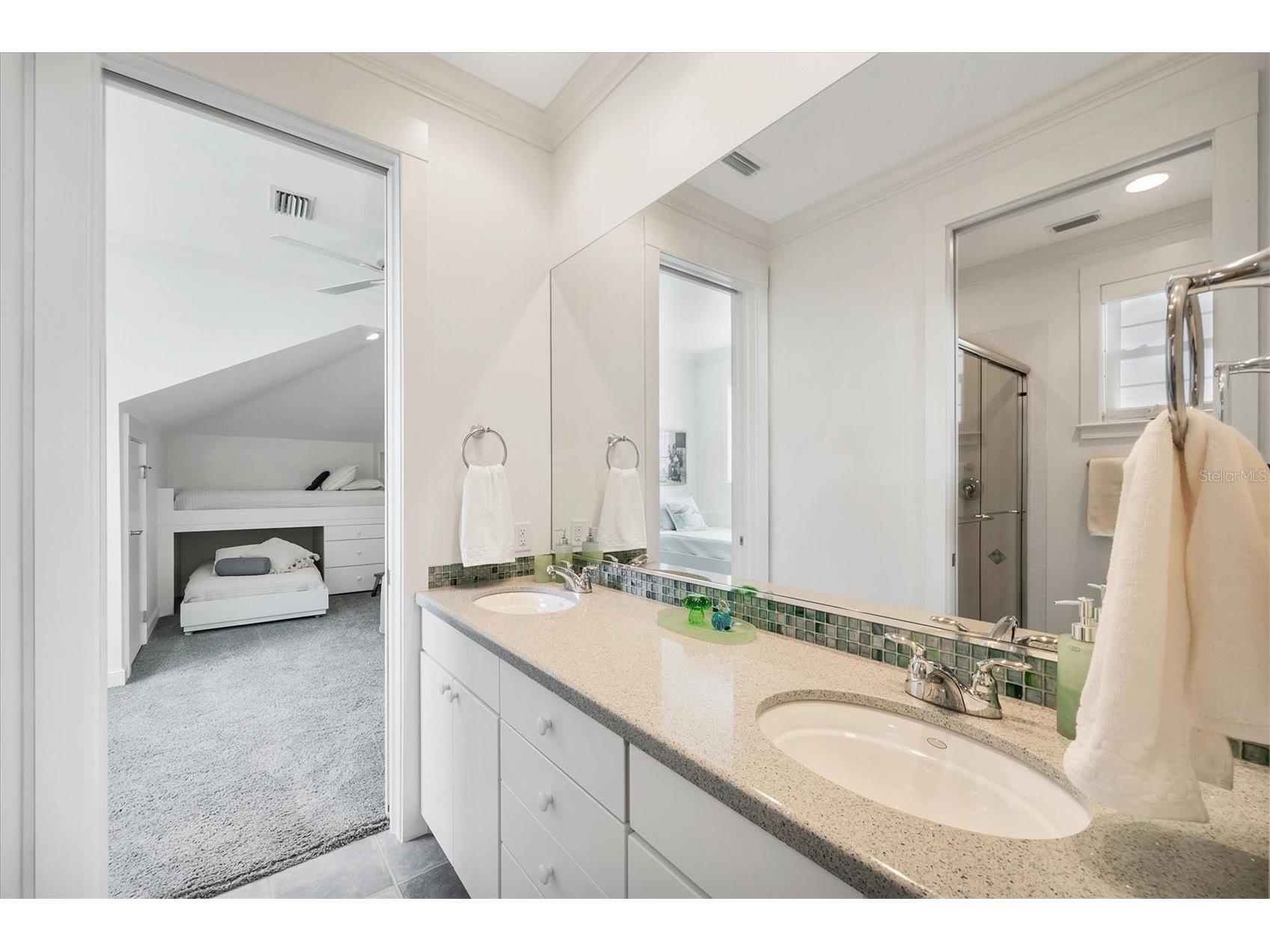 6890 Palm Island Drive Placida FL 33946 - GULF OF AMERICA D6142123 image31